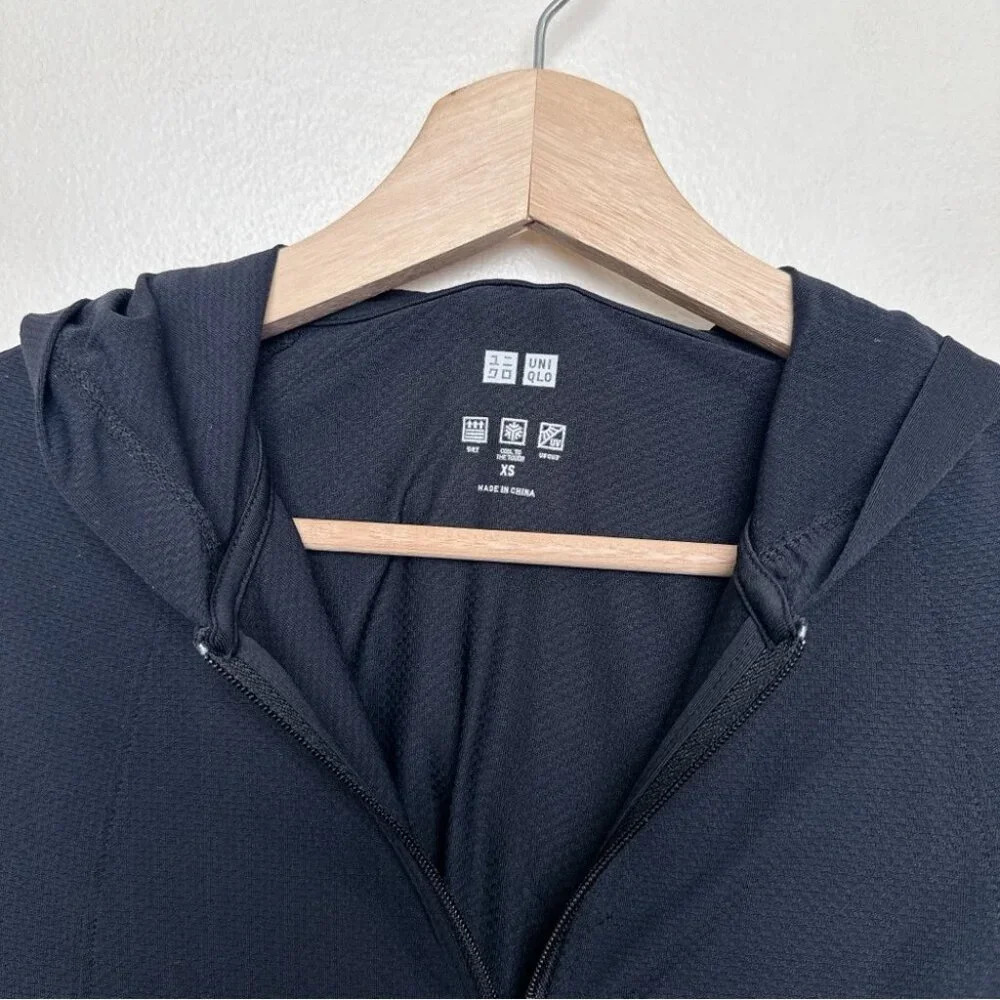 Women's Black Zip-Front Hooded Jacket - Picture 12 of 15